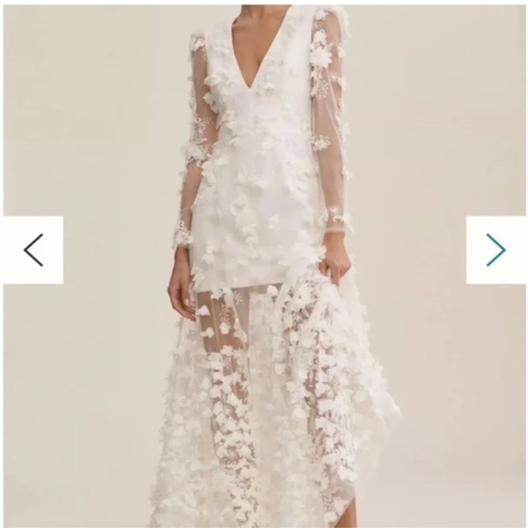 Helsi Blair Long-Sleeve V-Neck Floral Maxi Dress - Picture 1 of 8